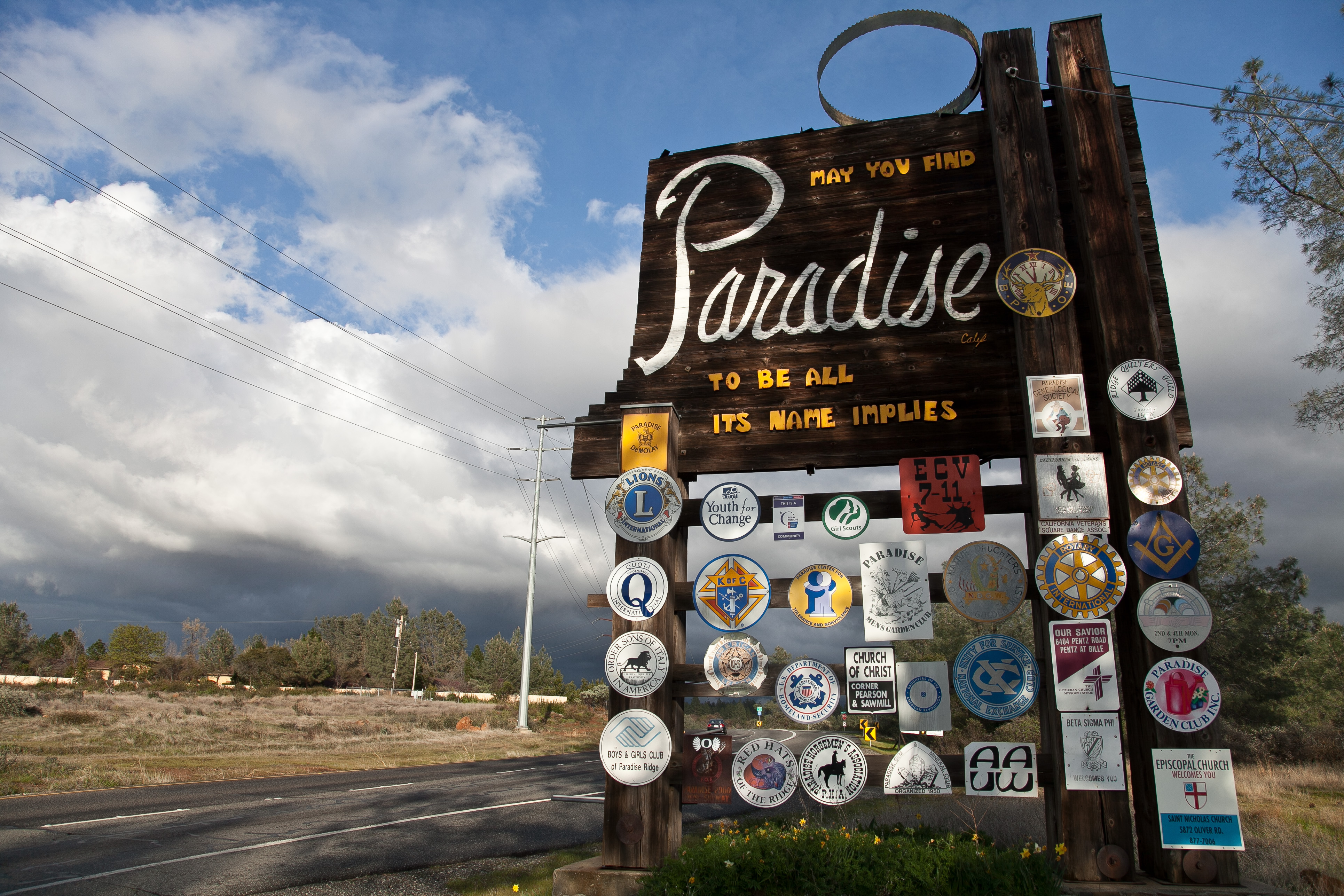 The welcome sign for Paradise California.