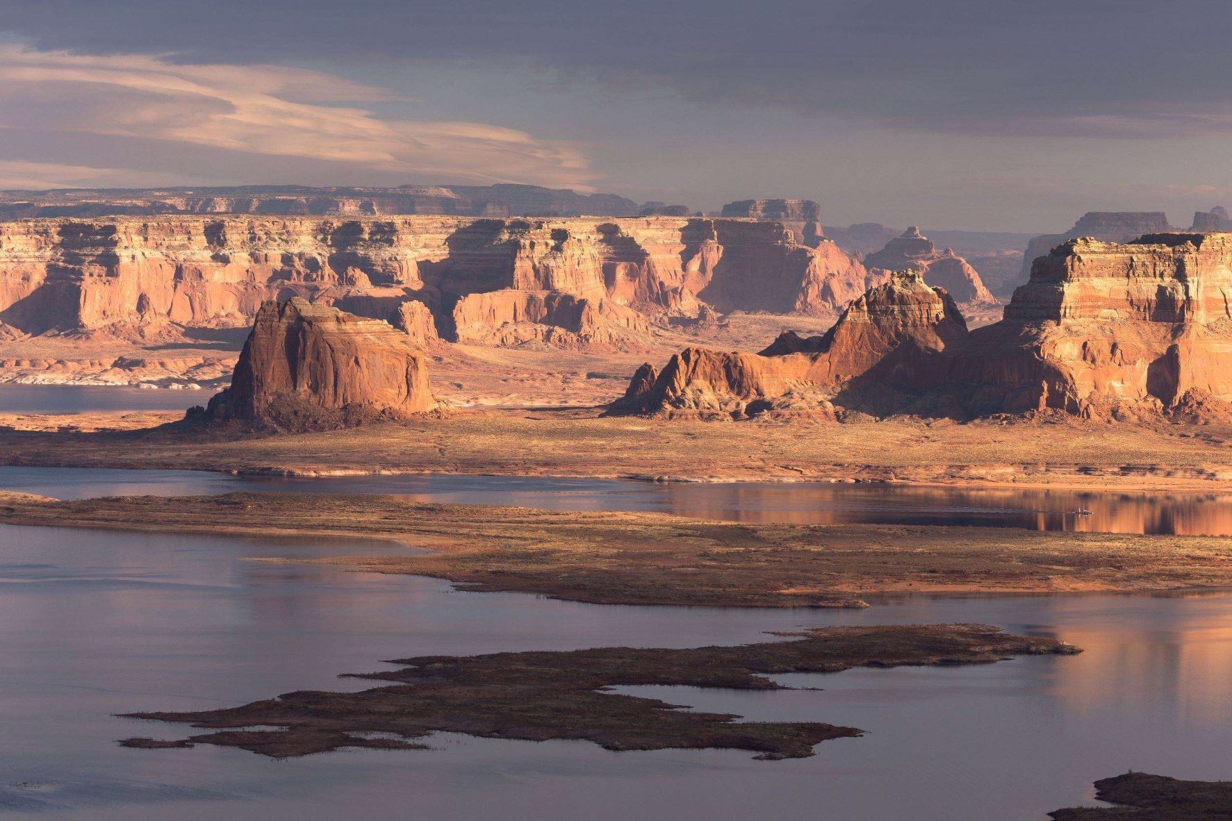 A vast lake in Utah canyons that is drying up.