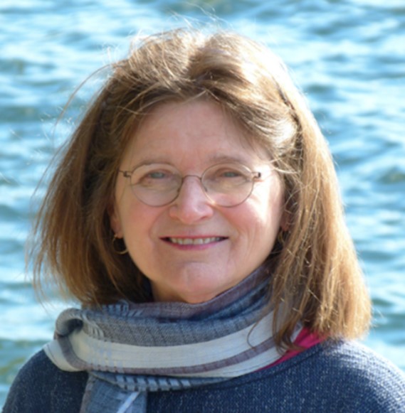A headshot of Nancy Knowlton.