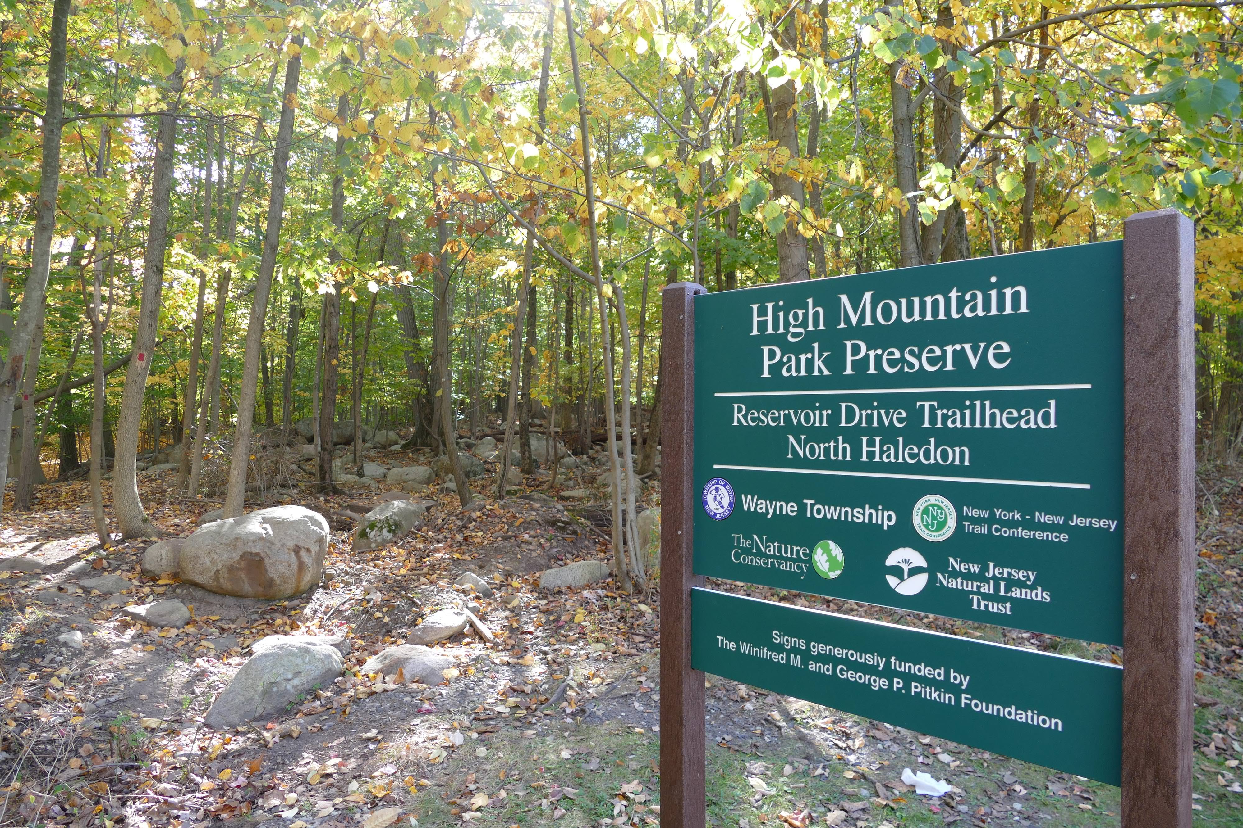 Trail sign at High Mountain.